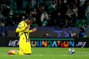 电子PG官网-德天空：多特认为3500万欧买断费太贵，或寻求续租楚克乌梅卡